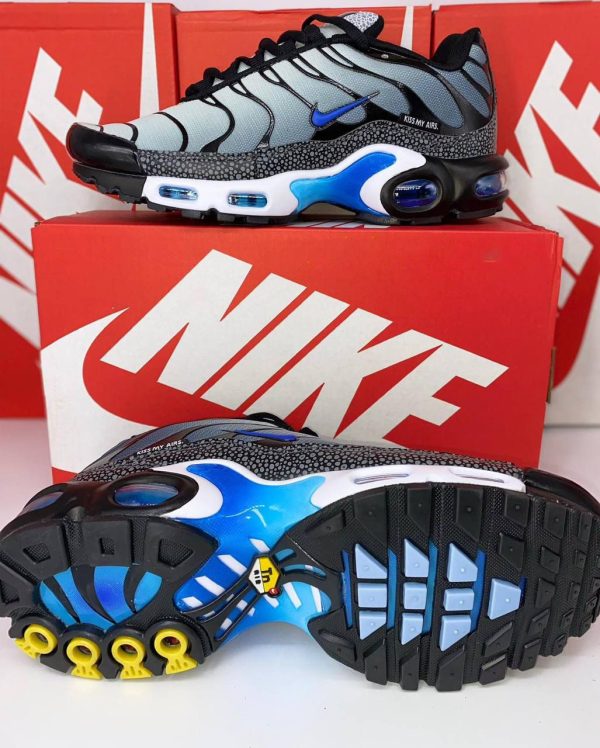 Nike Air Max Plus  Airs Metallic Silver Trainers For Men's