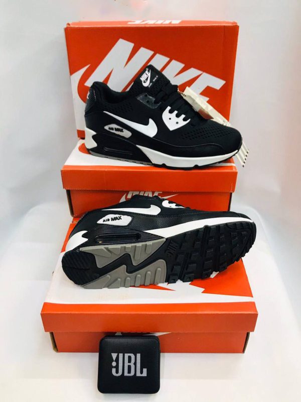 Nike Air Max 90 Essential Men's Shoe Black & White Trainers