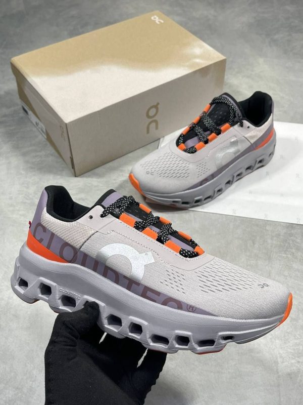 On Running Cloudmonster Pearl Flame Trainer