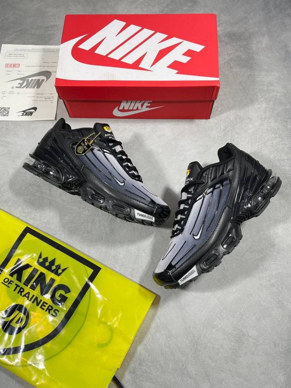 Nike Air Max Plus 3 Black & White Trainers For Men's