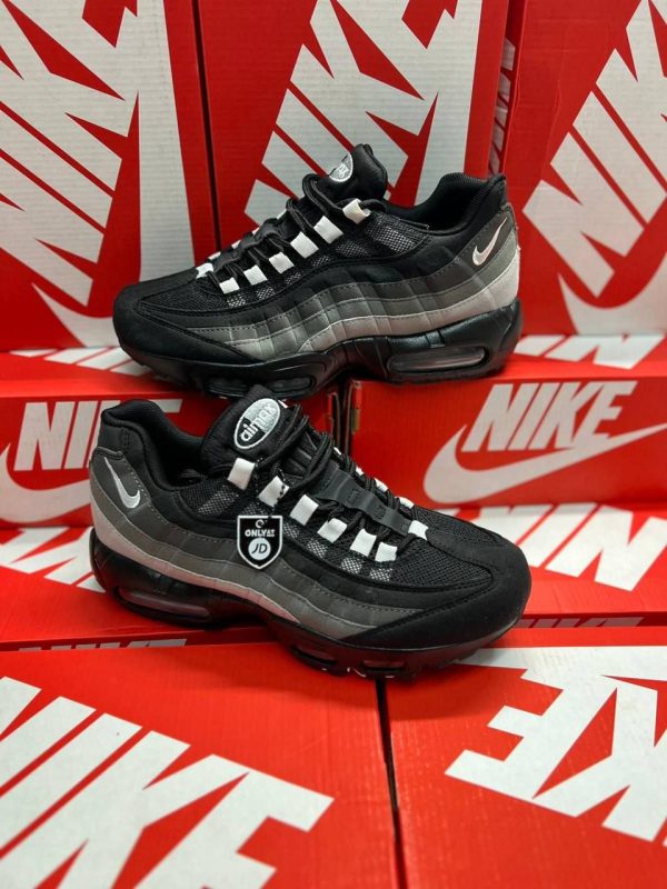 Nike Air Max 95 Black & Grey Gradient Men's Trainers
