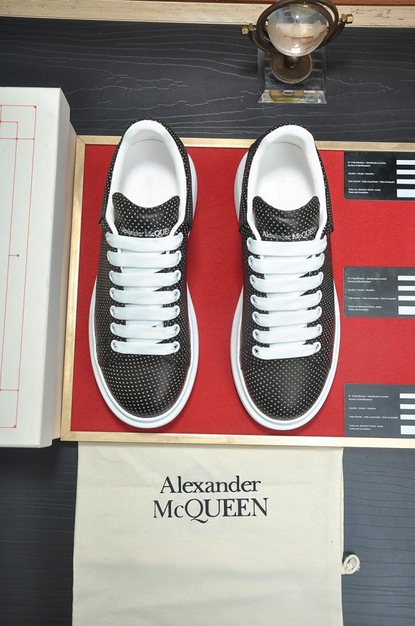 Alexander McQueen Oversized Sneaker In Dotted Patterned