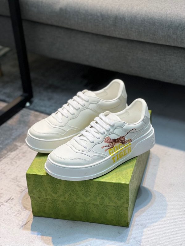 Gucci Luxe Canvas Graphic Sneakers With Chunky Sole