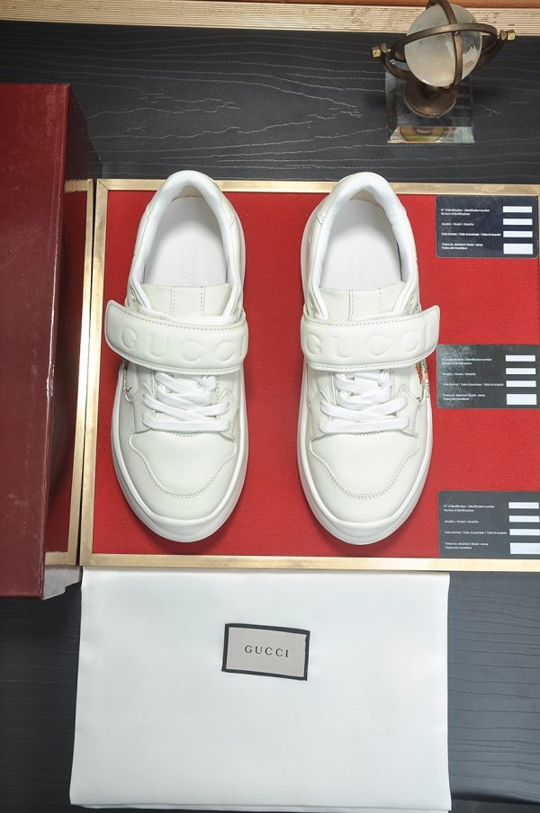 Gucci Retro Ace Platform Sneakers In White