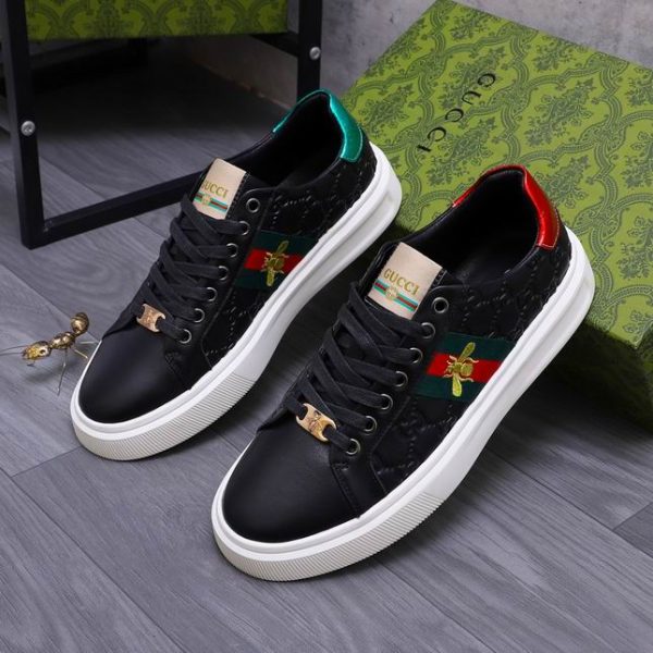 Gucci Ace Bee Embroidered Platform Sneakers In 2 Colors