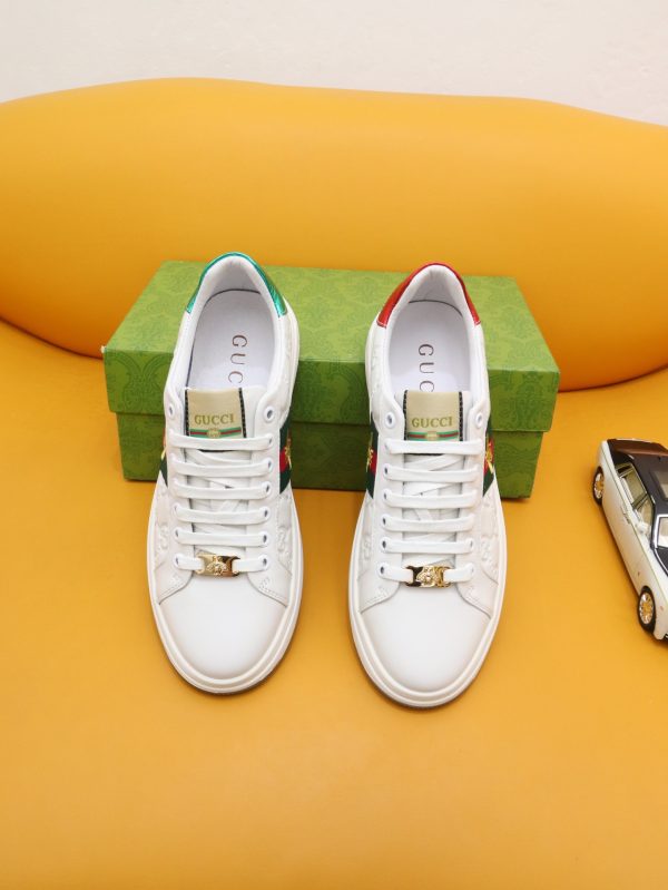Gucci Ace Embroidered Bee Sneakers
