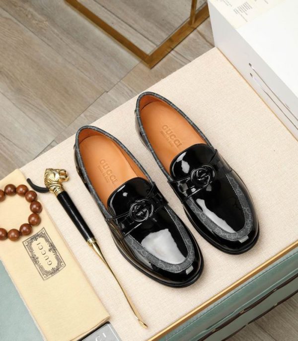 Gucci Black Patent Loafers With Grey Monogram Canvas Trim