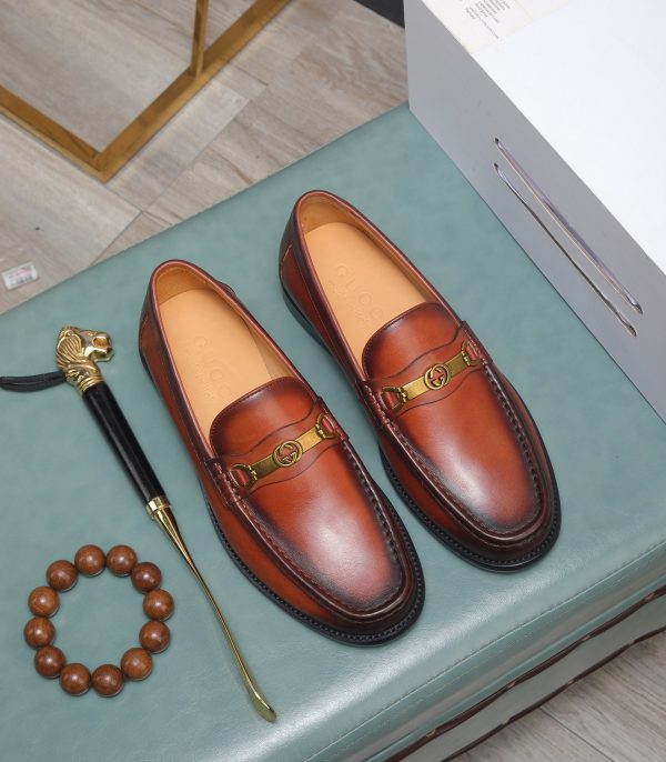 Gucci Interlocking G Loafers With Gold Toned Hardware In 2 Colors