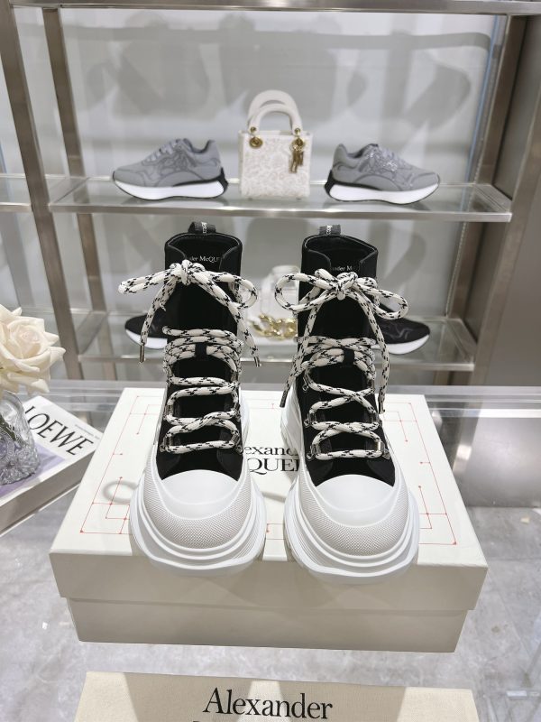 Alexander McQueen Tread Slick Lace Up Boots In 2 Colors