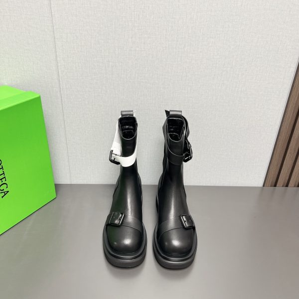 Bottega Veneta Mid Tube Thick Soled Buckle Boots