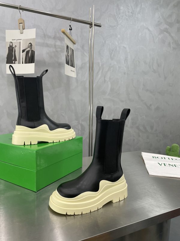 Bottega Veneta Tire Chelsea Boots In Different Colors