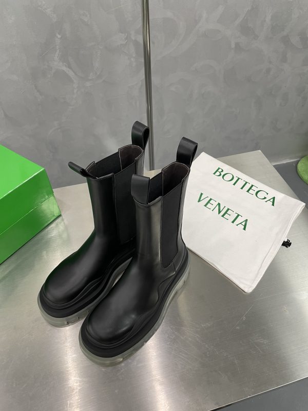 Bottega Veneta Tire Chelsea Boots In Multiple Colors