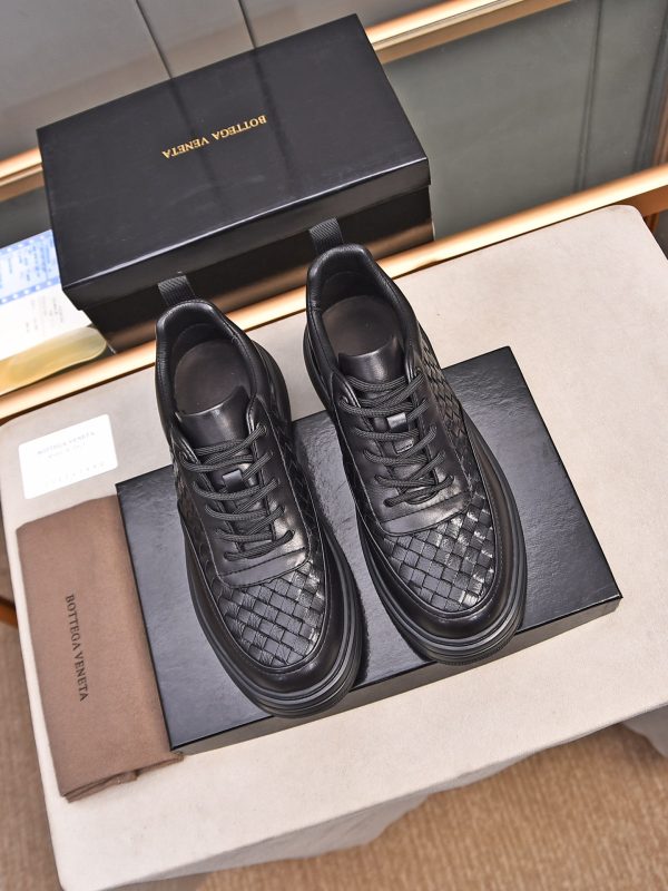 Bottega Veneta Speedster Leather Sneaker