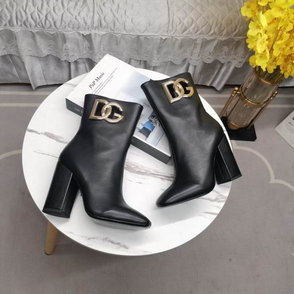 Dolce & Gabbana Jackie Ankle Leather Boots In 2 Colors