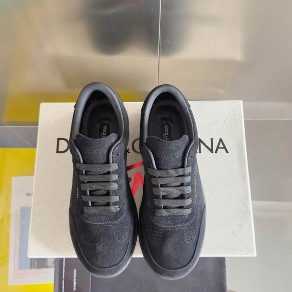 Dolce & Gabbana Black Low Top Sneakers