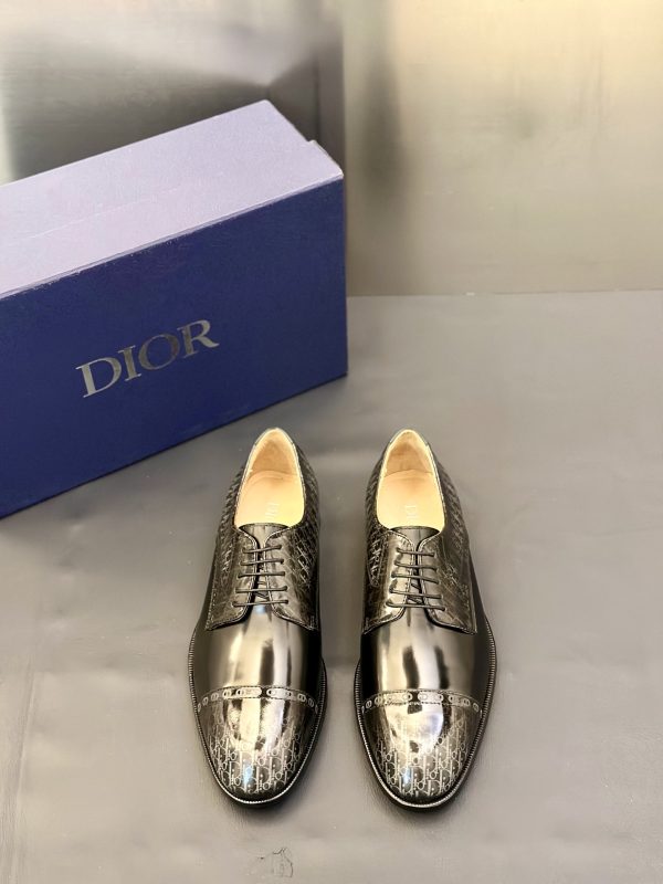 Dior Men's Dress Shoes With Oblique Monogram Pattern