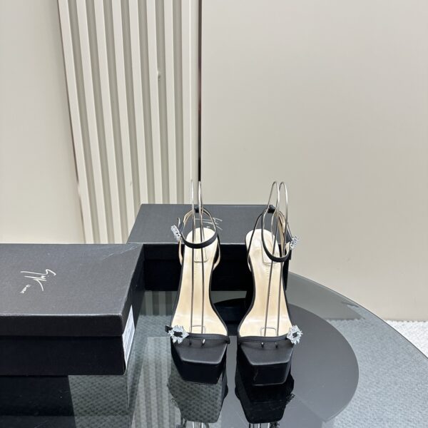 Giuseppe Zanotti Bebe Platform Heels In 2 Colors