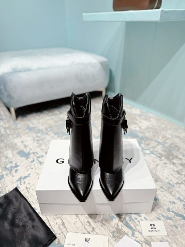 Givenchy Black Women's Shark Lock Cowboy Ankle Boot
