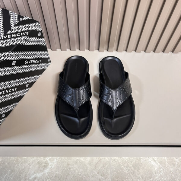 Givenchy G Plage 4G All Over Logo Thong Sliders
