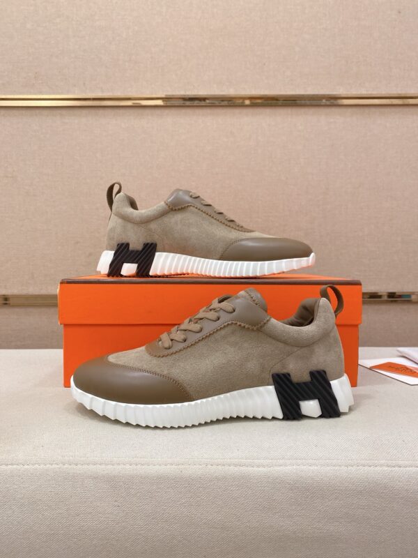 Hermès Bouncing Beige Suede Sneakers