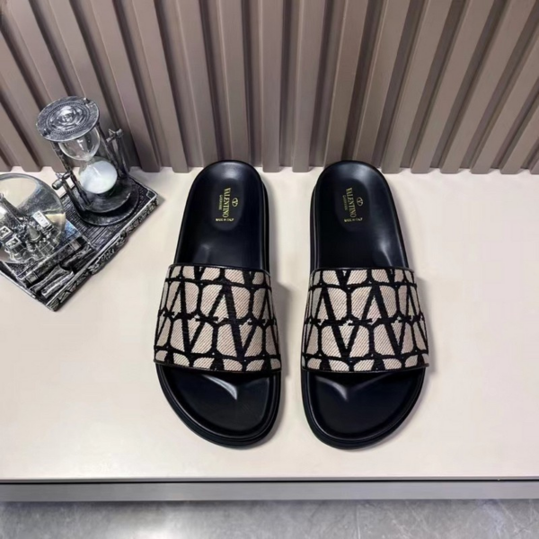 Valentino Garavani Toile Iconographe Sliders