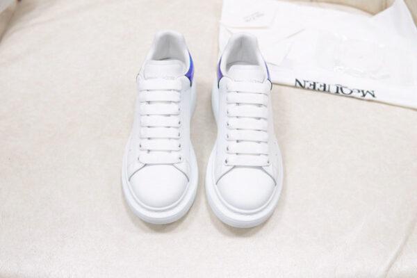 Alexander McQueen Oversized Iridescent Effect Sneakers
