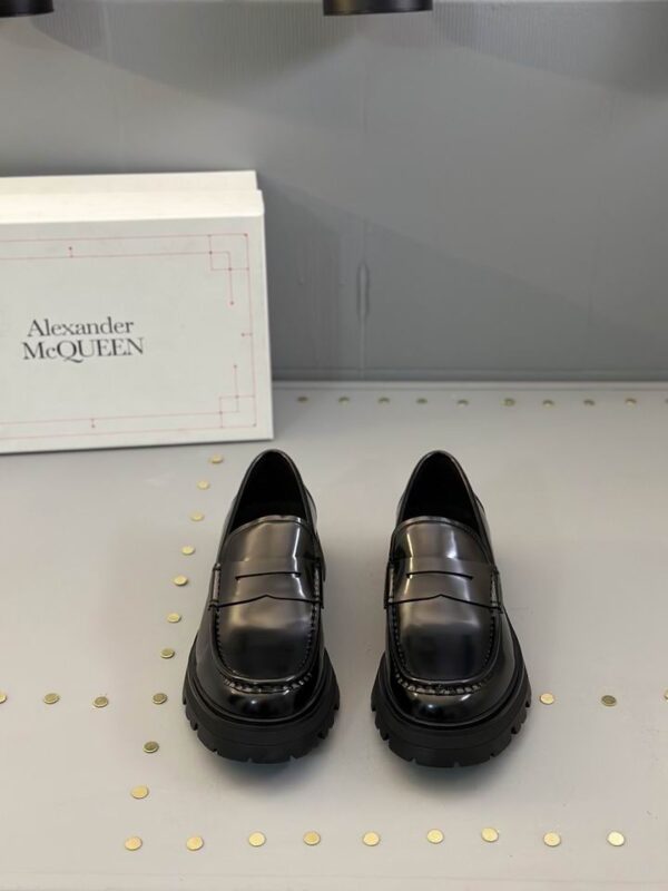 Alexander McQueen Black Hybrid Wander Penny Loafers