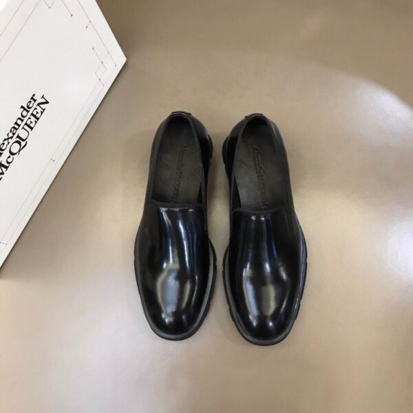 Alexander McQueen Black Hybrid Wander Slip On Loafers