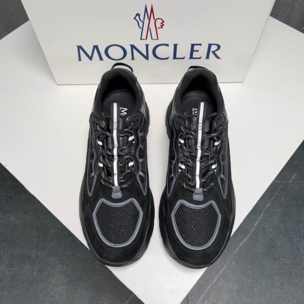 Moncler Lite Runner Low Top Sneakers In 2 Colors