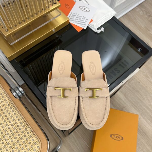 Tod’s Beige T Timeless Suede Mules