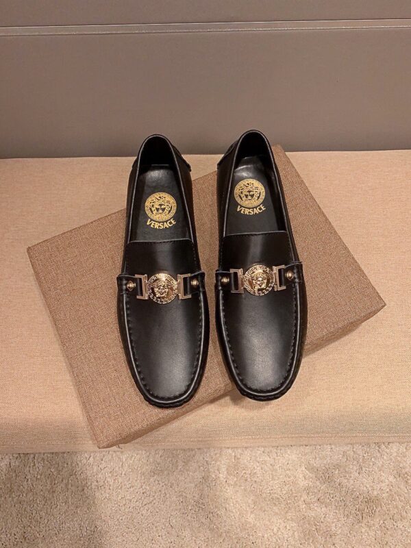 Versace Medusa Biggie Plaque Driving Loafers