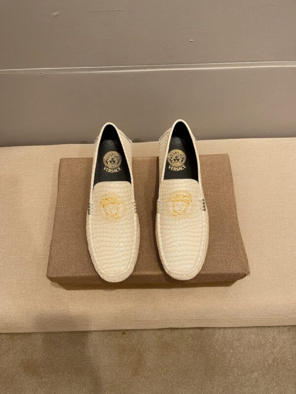 Versace Medusa Driver Cream Crocodile Embossed With Gold Embroidery Loafers
