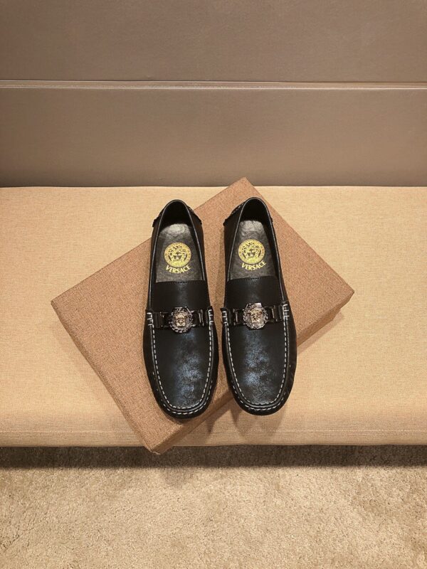 Versace Medusa Plate Driving Loafers With Contrast Stitching