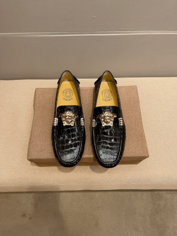 Versace La Medusa Croc Effect Driver Loafers In 2 Colors