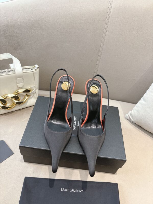 Saint Laurent Apolline110 Slingback Heel In Different Colors