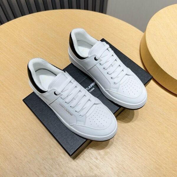 Saint Laurent SL/61 Smooth Grained Leather Low Top Sneakers
