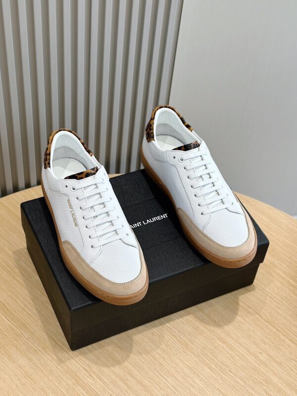Saint Laurent SL10 Court Leather Sneakers