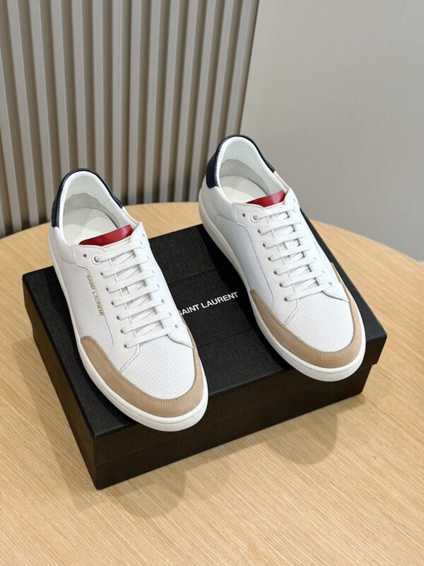 Saint Laurent Court Classic SL/10 Sneakers