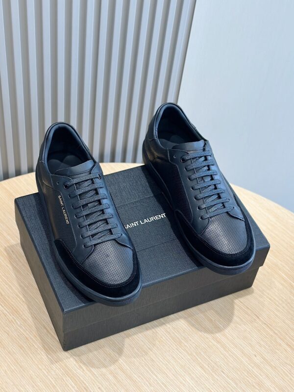Saint Laurent SL/10 Low Top Sneakers In 2 Colors