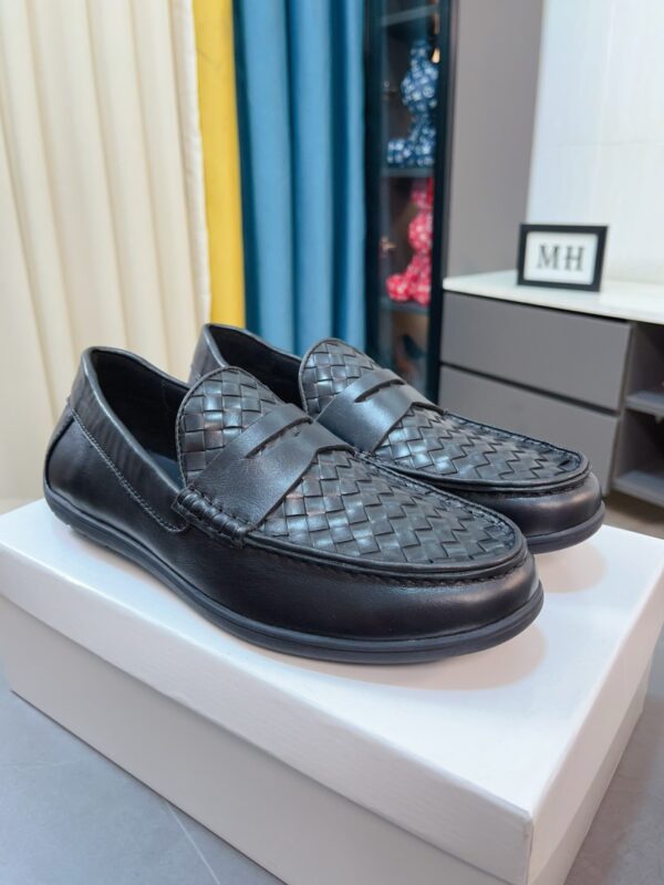 Bottega Veneta Black Intrecciato Panel Soft Leather Slip On Loafers