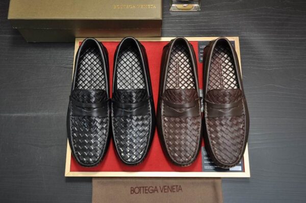Bottega Veneta Intrecciato Leather Penny Driver Loafers In 2 Colors