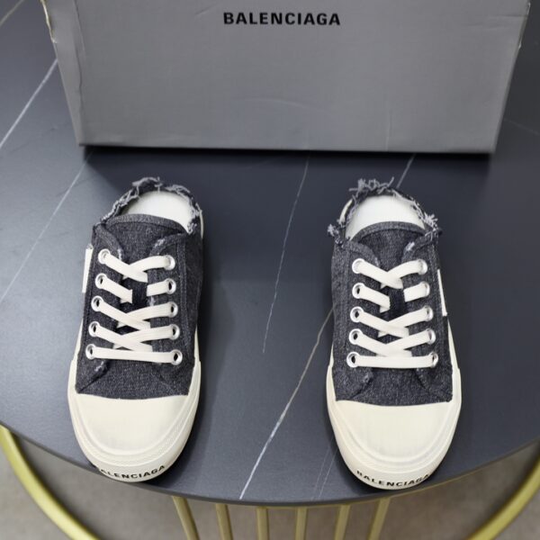 Balenciaga Paris Men's Mules With Distressed Denim Canvas
