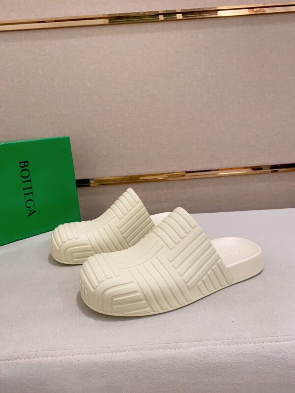 Bottega Veneta Embossed Rubber Mules