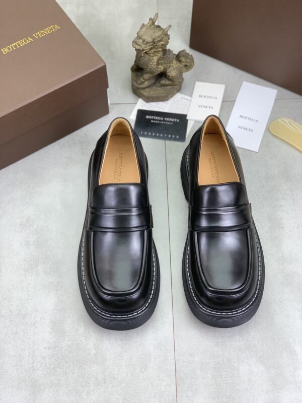 Bottega Veneta Black Bounce Leather Penny Loafers