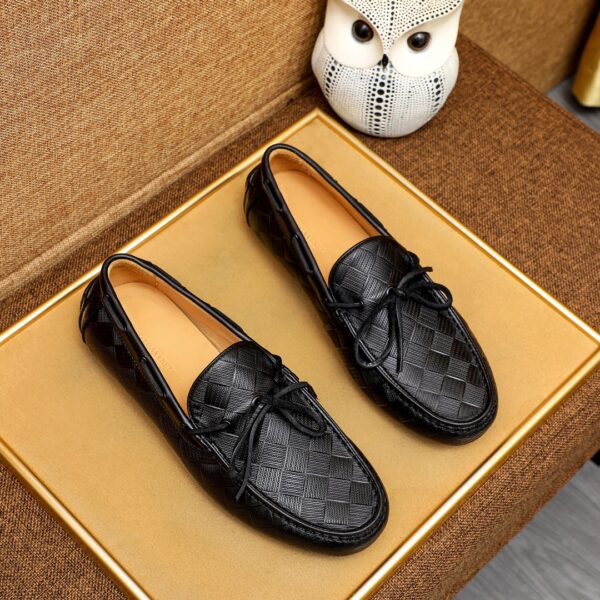 Bottega Veneta Black Intrecciato Textured Leather Tie Driving Loafers