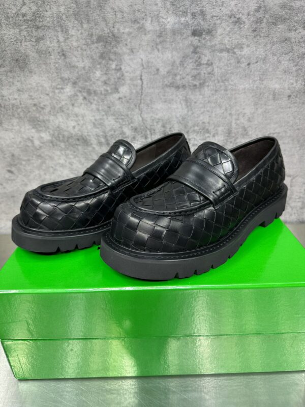 Bottega Veneta Black Monsieur Intrecciato Leather Penny Loafers