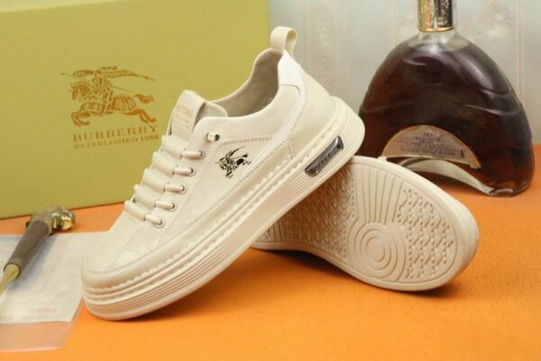 Burberry Leather Platform Low Top Sneakers In 2 Colors