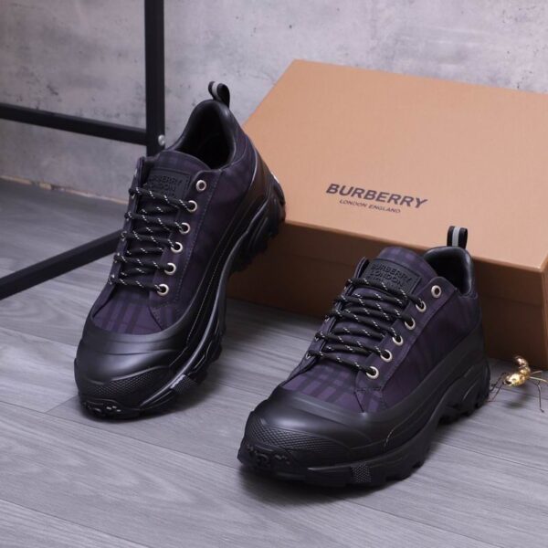 Burberry Arthur Check Sneakers In 2 Colors