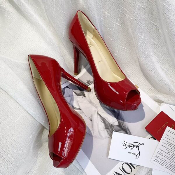 Christian Louboutin New Very Prive Patent Leather Pump Heels In Different Colors