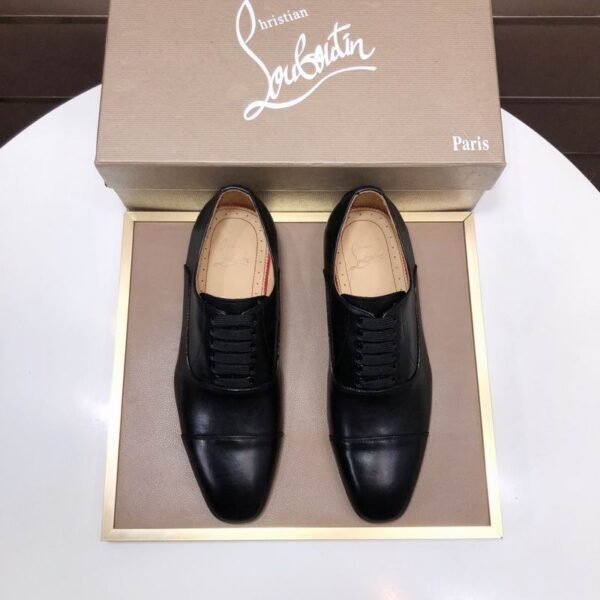 Christian Louboutin Greggo Calf Leather Oxford Shoes In 2 Colors